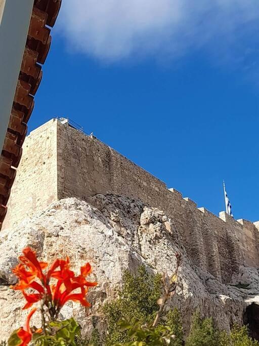 Вілла At The Foot Of Acropolis. Афіни Екстер'єр фото