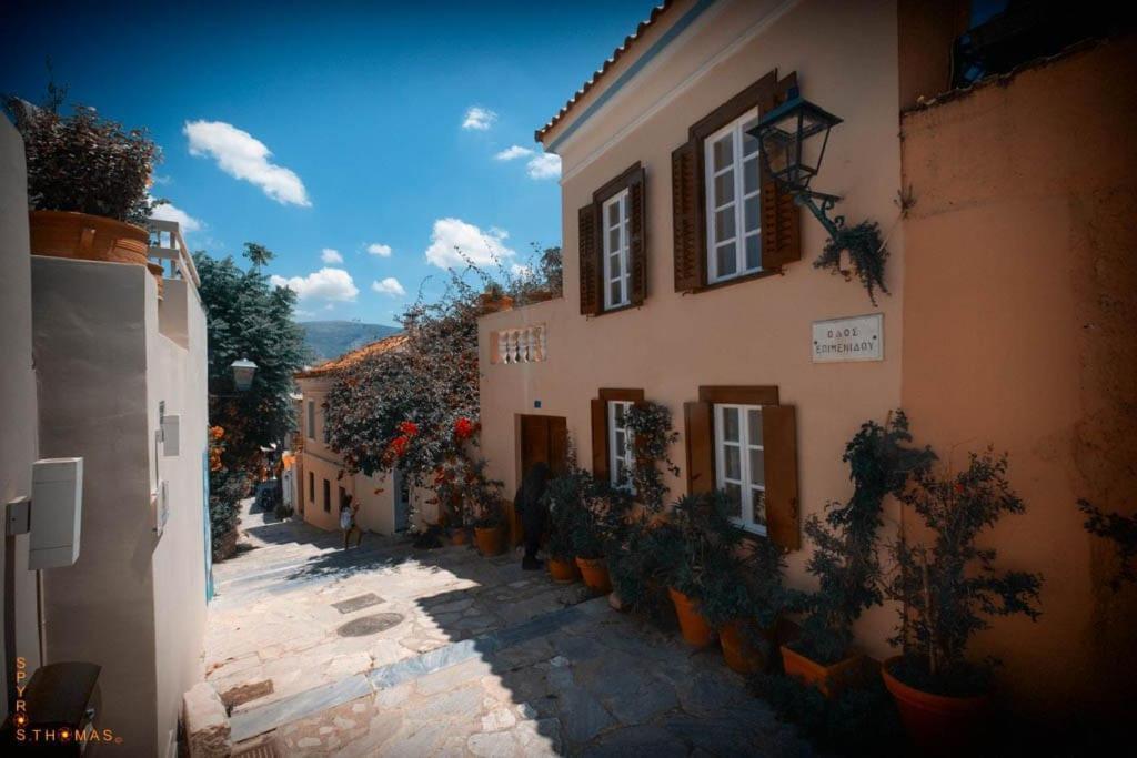 Вілла At The Foot Of Acropolis. Афіни Екстер'єр фото